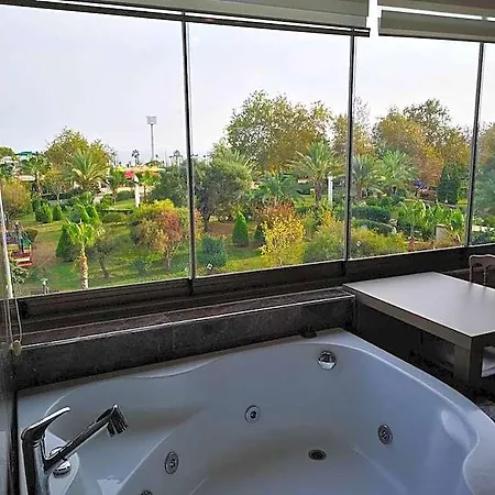 Mic Royal 3* Antalya